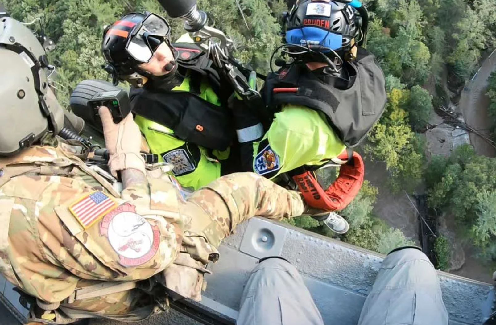 State national guard rescuing citizens